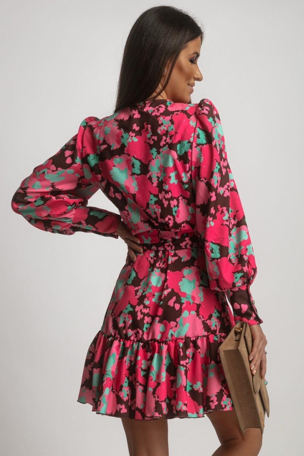 1433c8c510543b77f1c34b4b9b3f7118