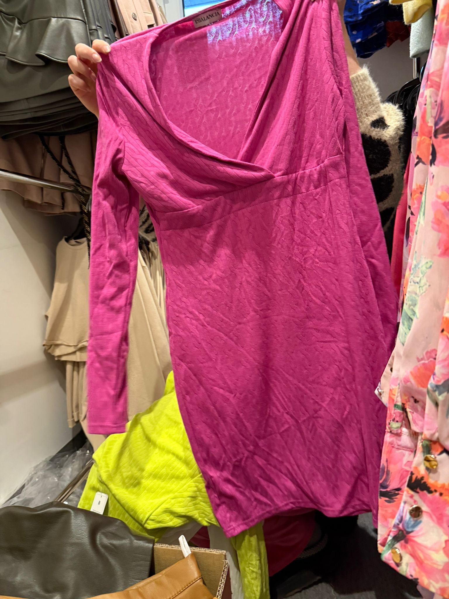 f465db8e1d2a884e2c7e70e50bd7f14f