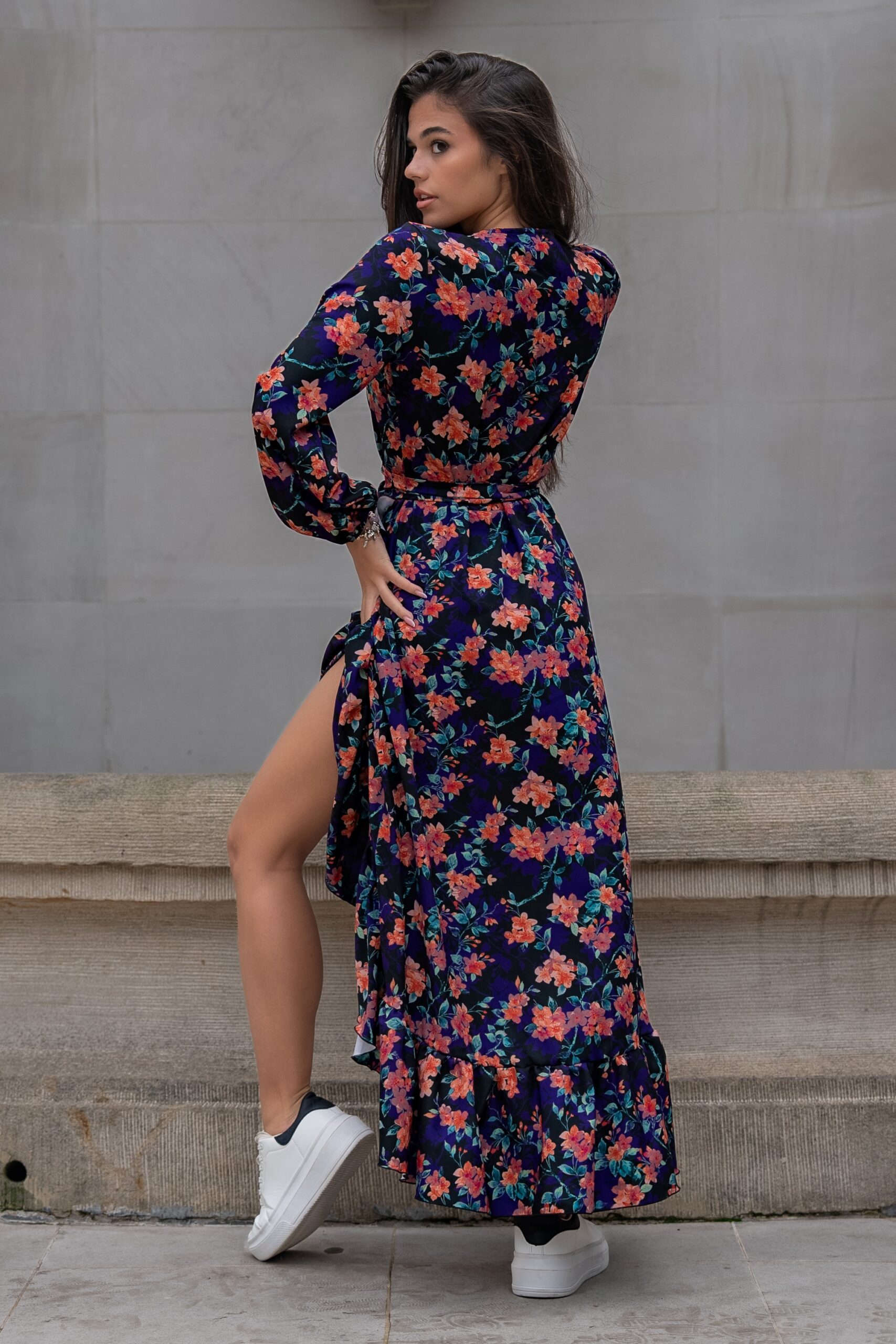 8d8110444f41f5b6eda57375bf7bb442