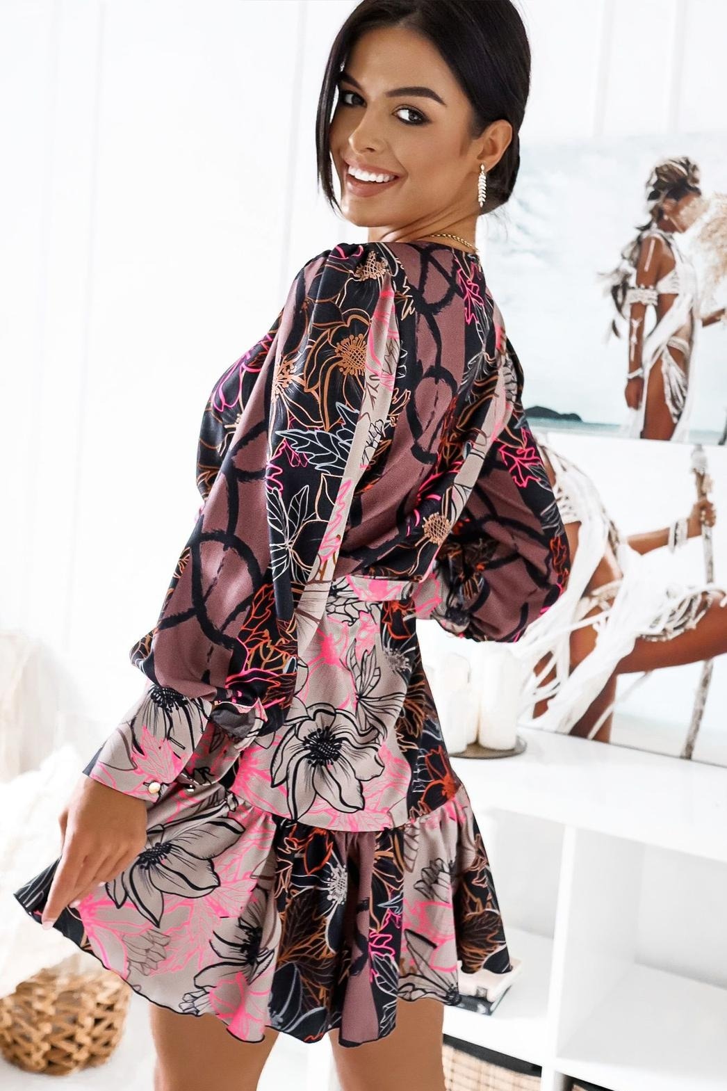 8dbc81c3e6251579c0070720a4ef44a6